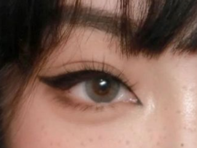 โข