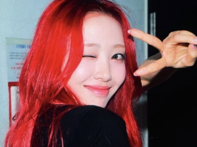 Yves - Loona