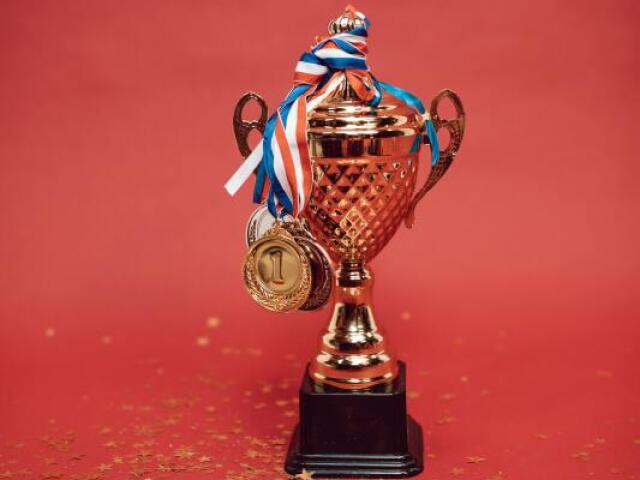COMPETIDORES