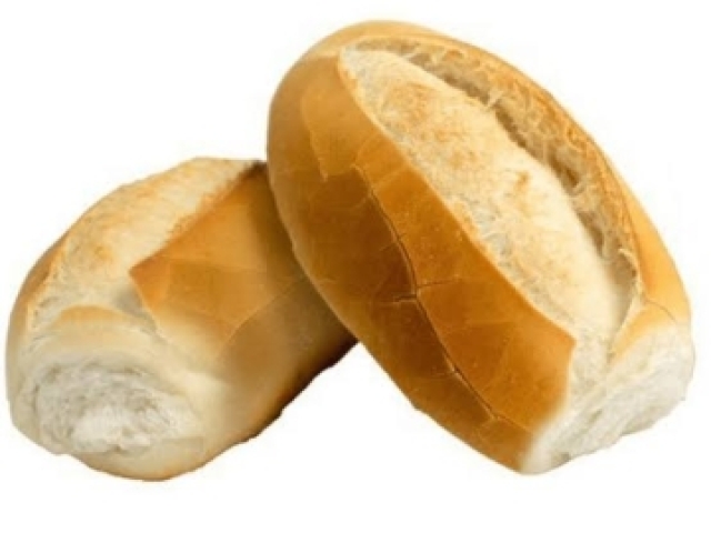 O pão 🍞 não pode faltar kkk