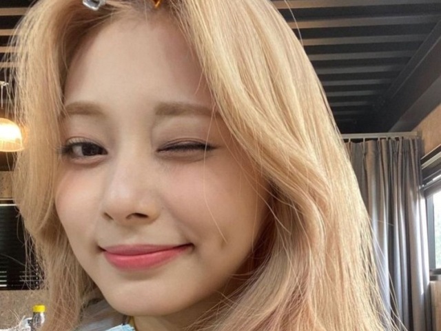 Tzuyu! (Twice)
