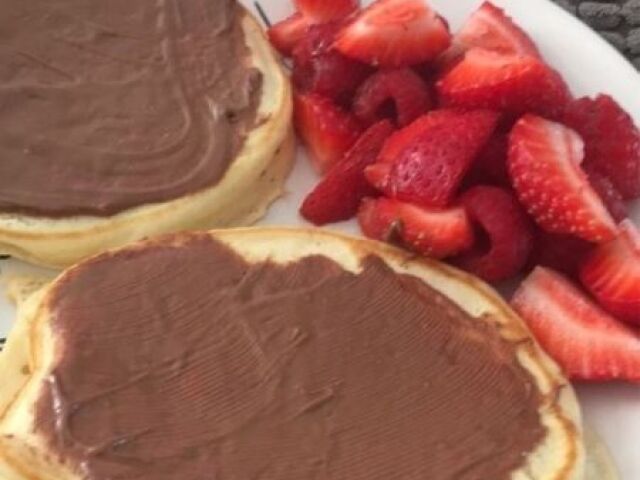 panquecas com nutella! que fomee