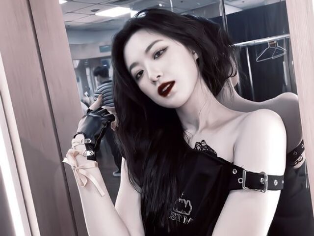 Shuhua - (G) I-DLE