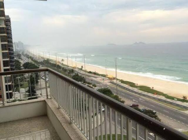 Um apartamento na beira da praia