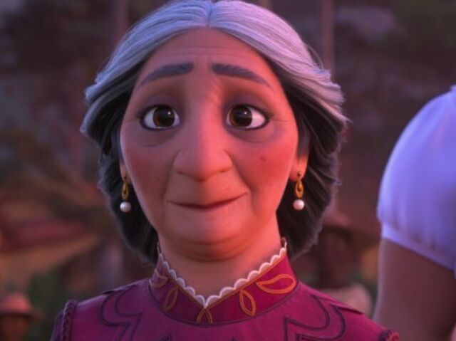 Abuela madrigal