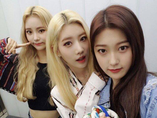 Choerry, Jinsoul e Kim Lip