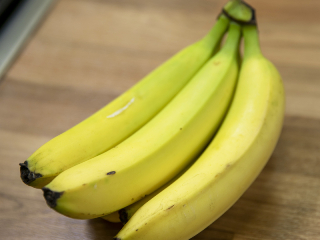 BANANA