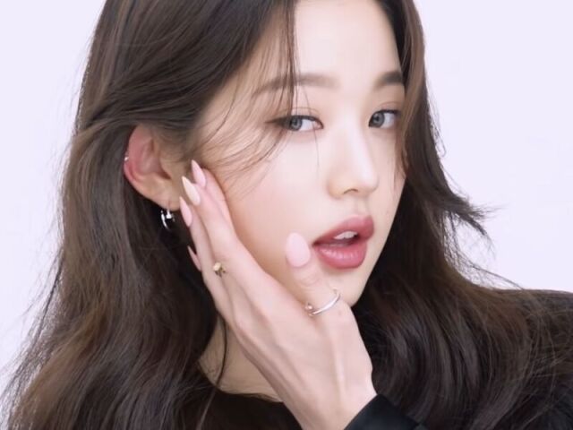 Wonyoung do IVE (ex IZ*ONE)