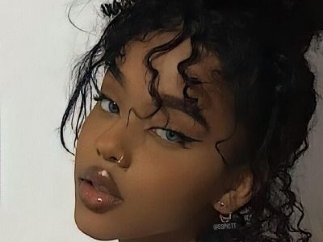 🌸