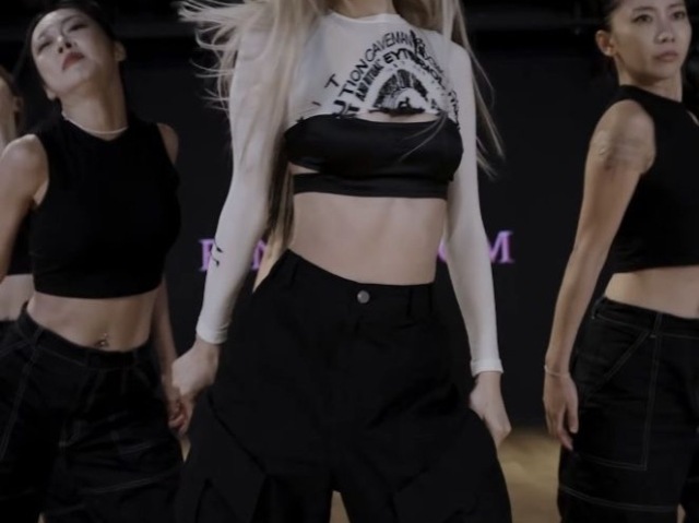 Outfit da Rosé