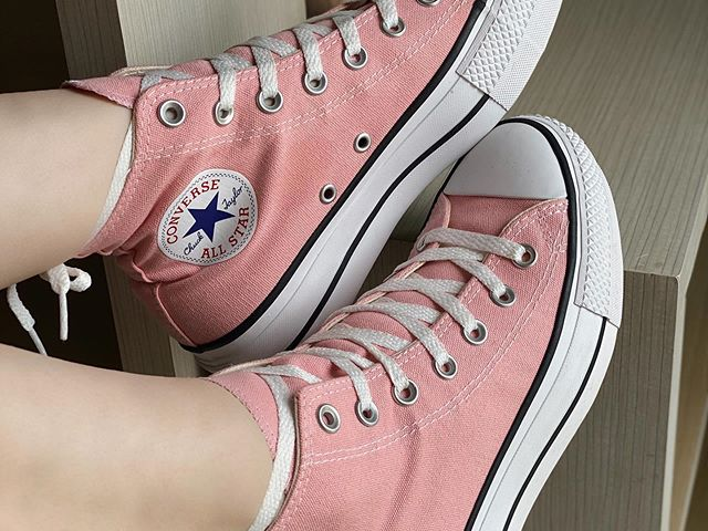 all star pink neee