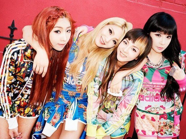 2NE1