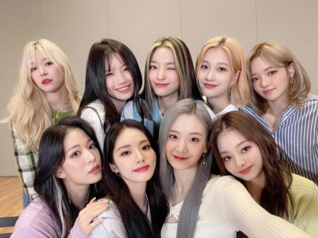 Fromis_9