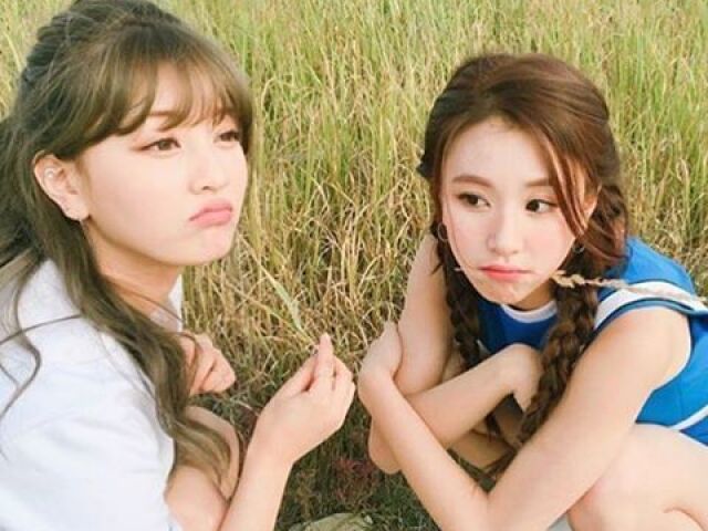 Jihyo e Chaeyoung