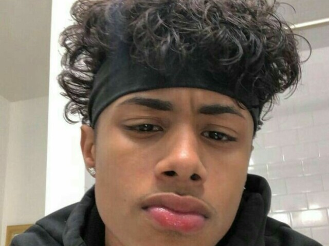 esse moreno perfeito 🛐