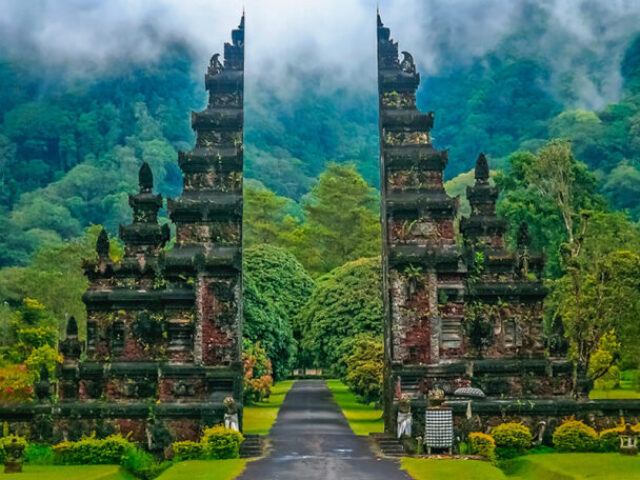 Bali. Além de ser um local paradisíaco, reflete muito nossa personalidade, pois não gostamos muito de agito e o contato com a natureza e com novas culturas nos atraem muito.