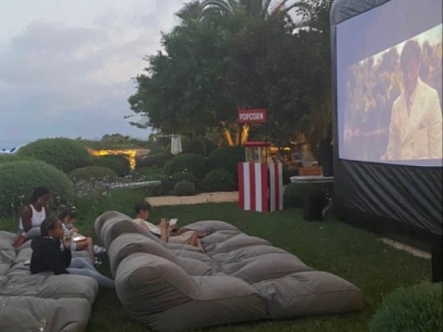 Cinema no jardim