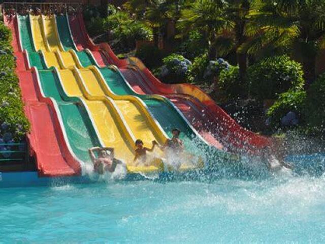 Parque aquático
