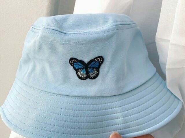 butterfly bucket hat 🤍