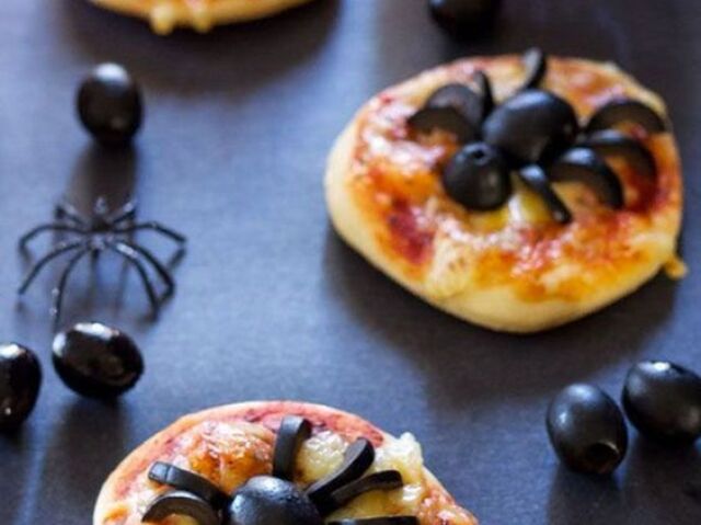 Mini pizza com... Aranhas!