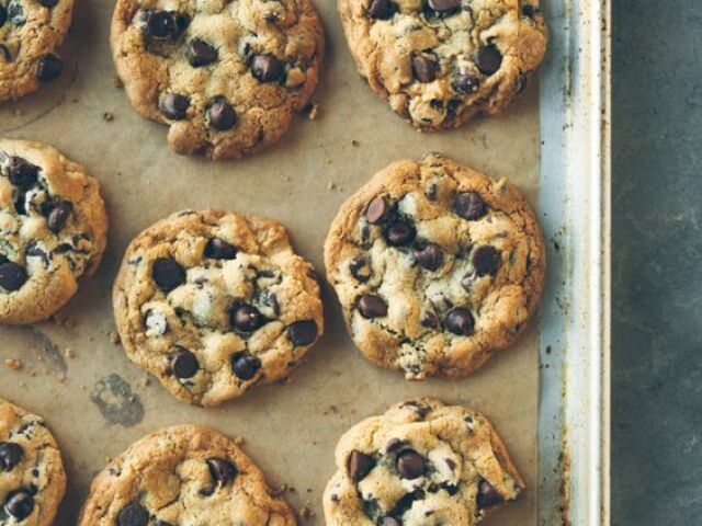 choc chip cookies