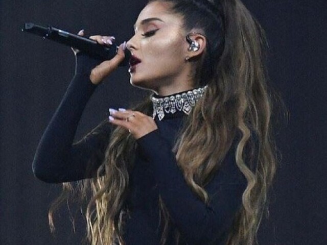Curso de música
Faculdade para quem quer ser cantora 🎤