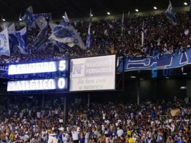 51.063 Torcedores, Cruzeiro 5x0 Atlético MG 2008