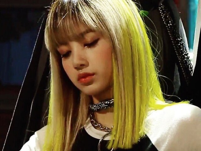 Lisa 𝐁𝐥𝐚𝐜𝐤𝐩𝐢𝐧𝐤