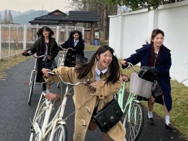 (・∀・)
