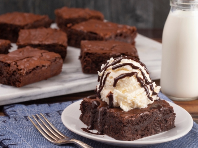 brownie com sorvete