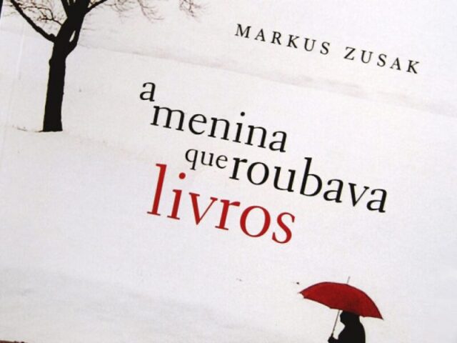 A menina que roubava livros, Markus Zusak