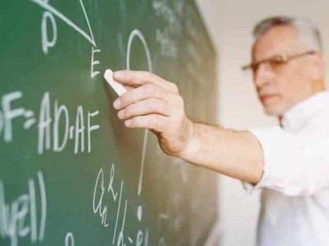 Professor