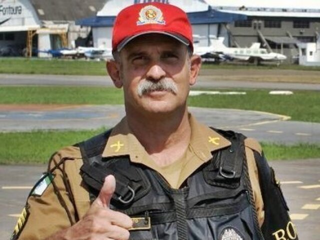 Policial