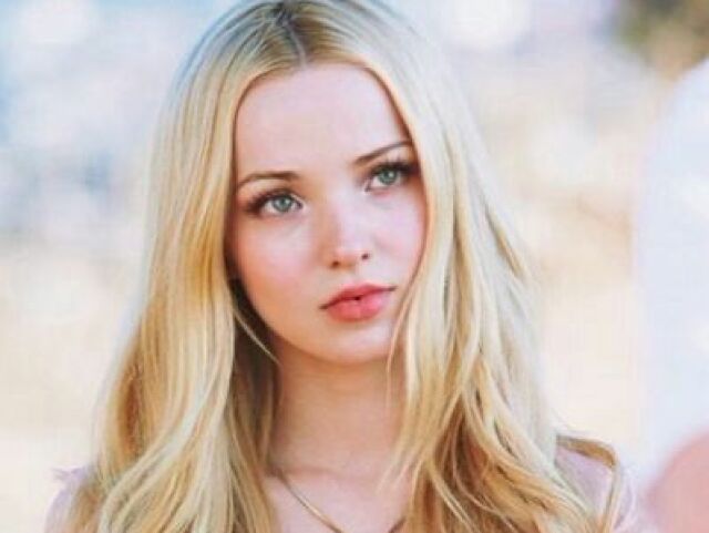 Será que você conhece Dove Cameron?