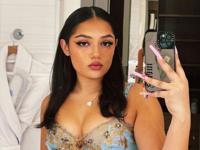 Avani Gregg