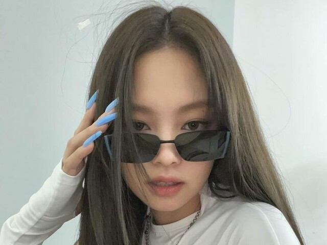 Jennie-Blackpink