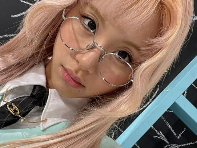 - Chaeyoung!