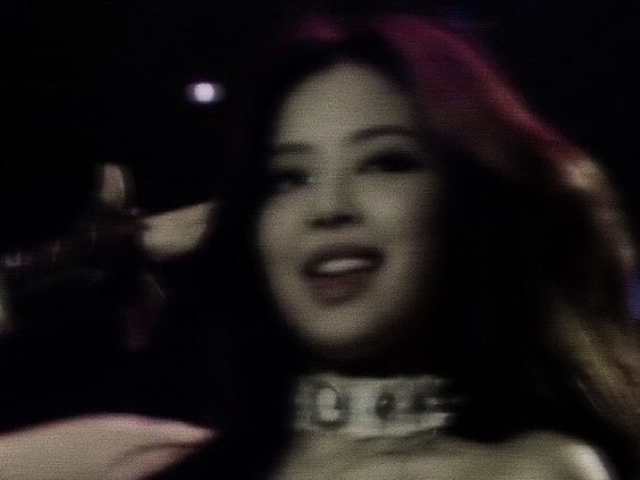 Jennie<33