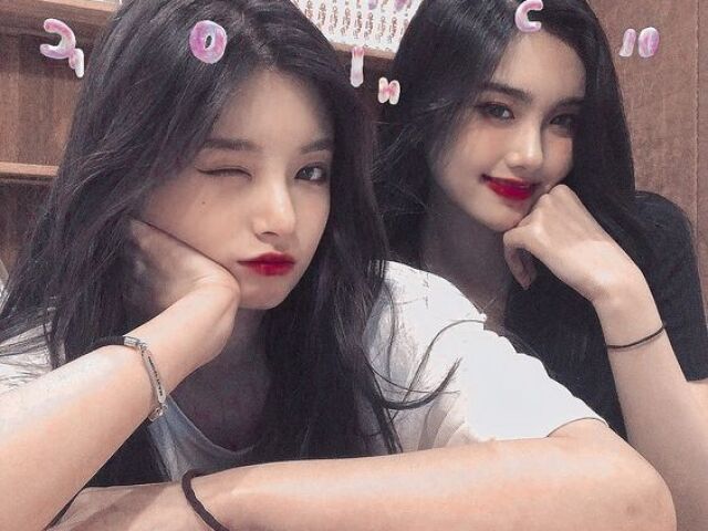 ><yiren e aisha;
