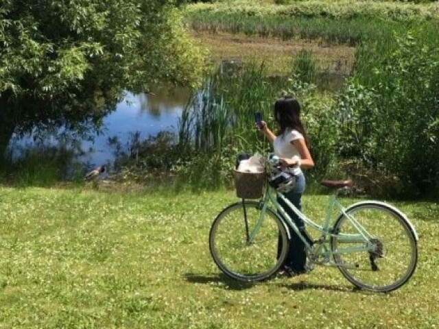 Andou de bicicleta