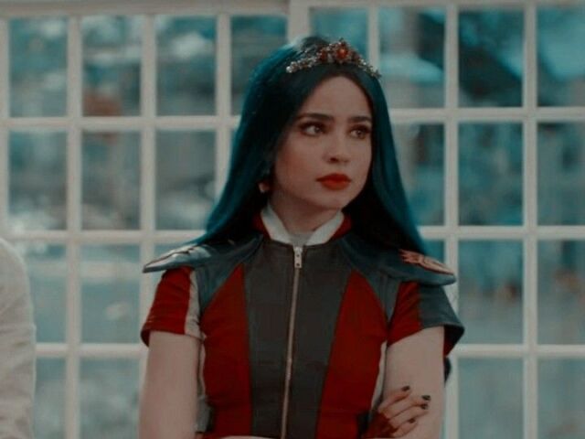 Evie
