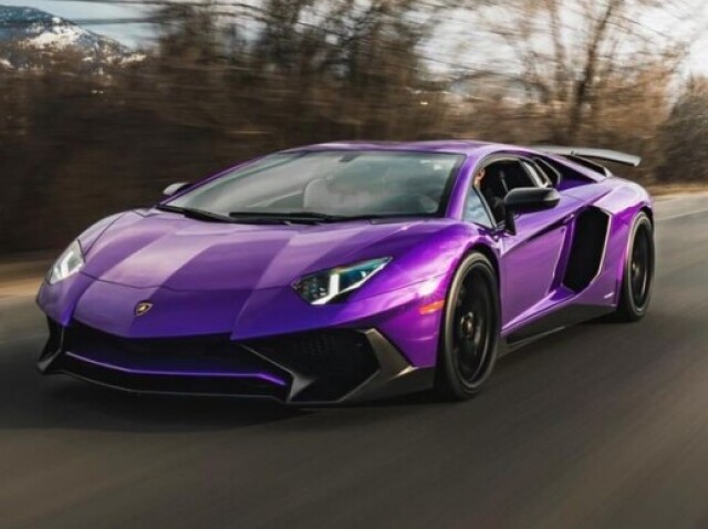 Lamborghini Aventador