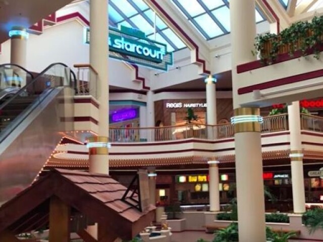 shopping starcourt mall