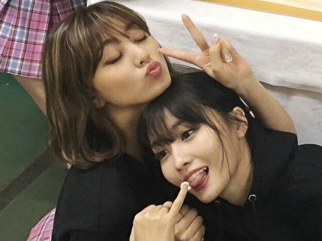 MOMO/JIHYO