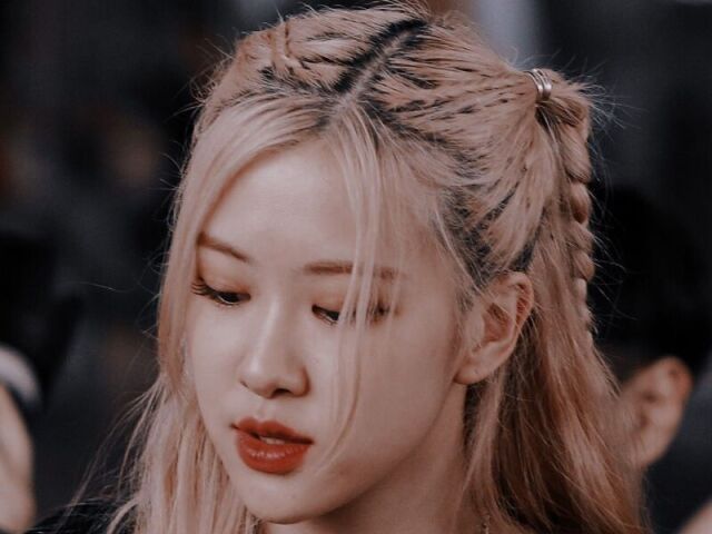 🍒Roseanne park🍒