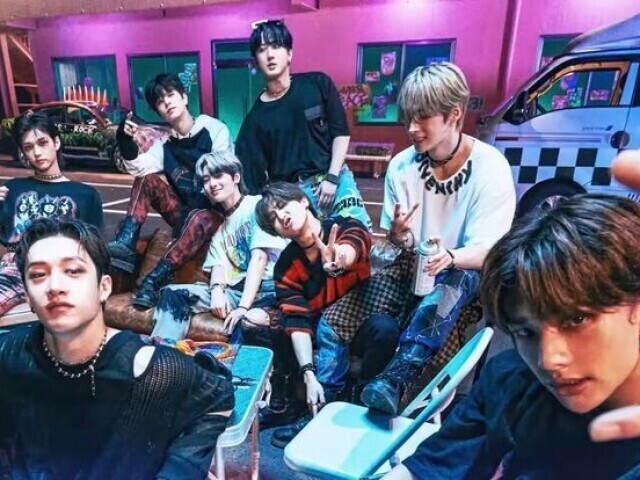 Vou tentar adivinhar seu bias/utt do SKZ