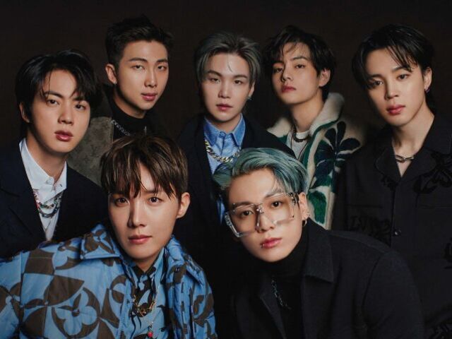 Quem do BTS seria seu parceiro romântico?