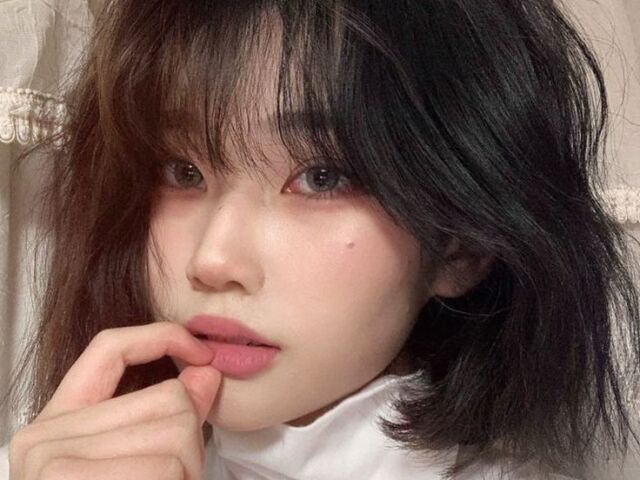 Haneul (하늘)
Atualmente 22 anos