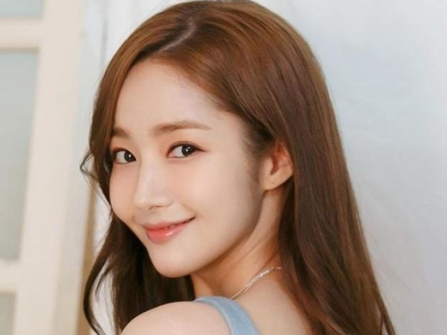 Park Min-young