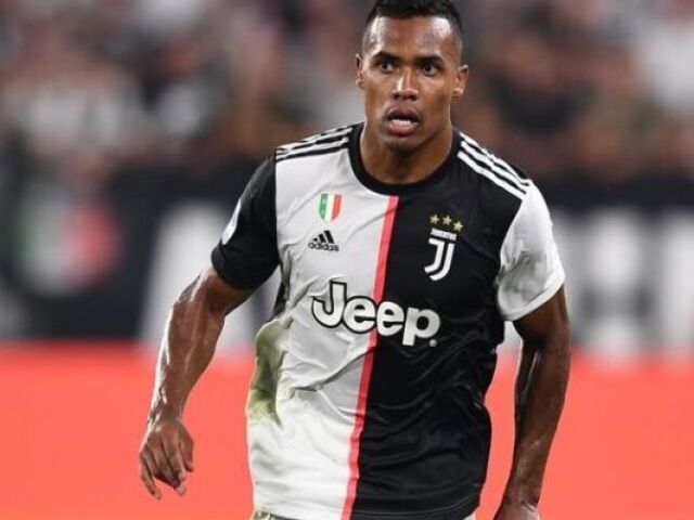 alex sandro.